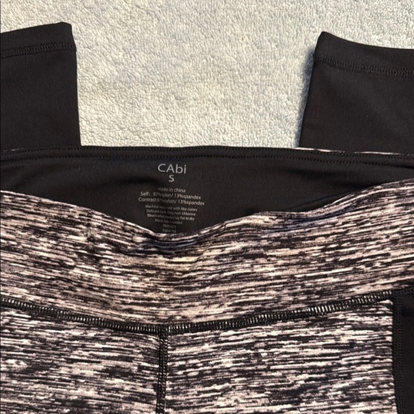 CAbi Black and Gray Leggings - Picture 4 of 5